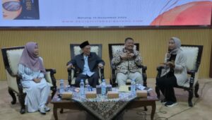 Pegiat Literasi Batang Luncurkan Novel Sejarah Pahlawan Nasional Mbah Rifa'i